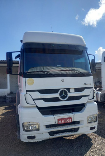 M. Benz Axor 2544 S 6x2t (teto Alto)