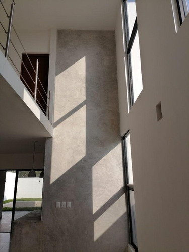 Casa En Venta/renta Merida, Carretera Progreso En Privada, Entrega Inmediata.