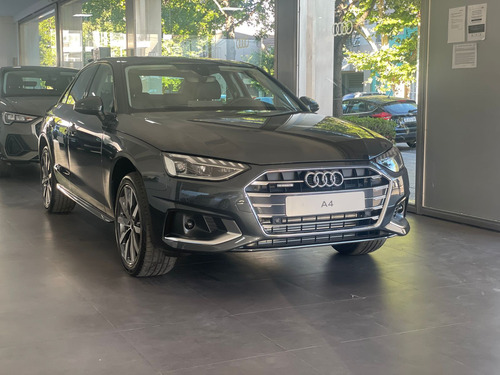 Audi A4 2.0 45 Tfsi Stronic Quattro Advanced 265Cv