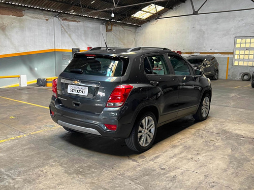 Imagen 13 de 19 de Chevrolet Trucker Awd Premier +