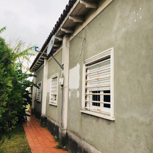 Casa Venta A Refaccionar 4 Dormitorios 3 Baños Y Terreno De 4,922 Mts 2-262 Mts 2 Cubiertos - Villa Elvira