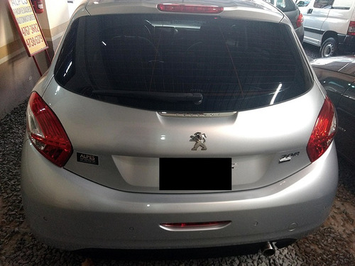 Imagen 5 de 9 de Peugeot 208 Allure 1.6 2016, Impecable!!!