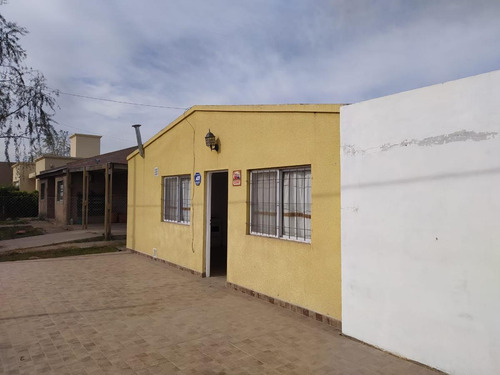 Imagen 8 de 26 de Venta Casa Con Pileta - Puelches 2200 - Las Acequias Roldan