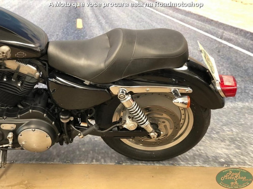 Imagem 6 de 11 de Harley Davidson 883