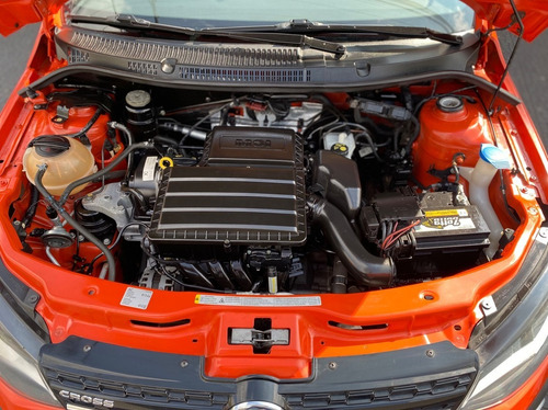 Imagem 9 de 9 de Volkswagen Saveiro 1.6 Cross Ce 16v 2015