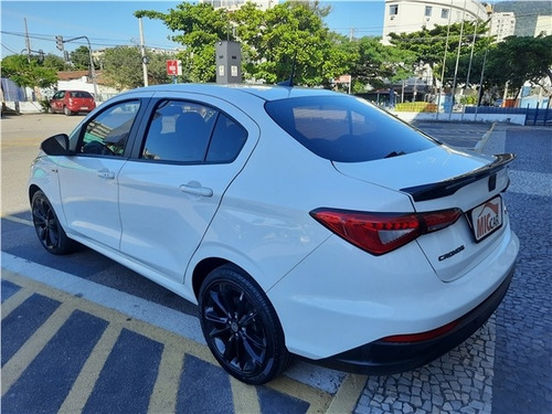 Imagem 5 de 11 de Fiat Cronos 1.8 E.torq Flex Hgt At6