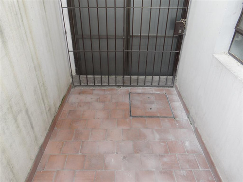 Local A Metros De Av. Mitre, 39.00m2 Cubiertos Con Patio.- Villa Martelli