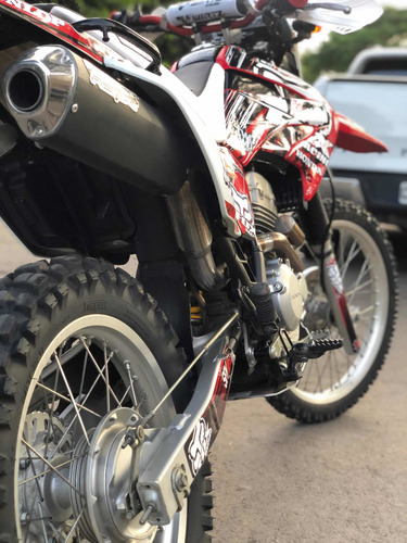 Imagen 3 de 5 de Honda Tornado Xr 250
