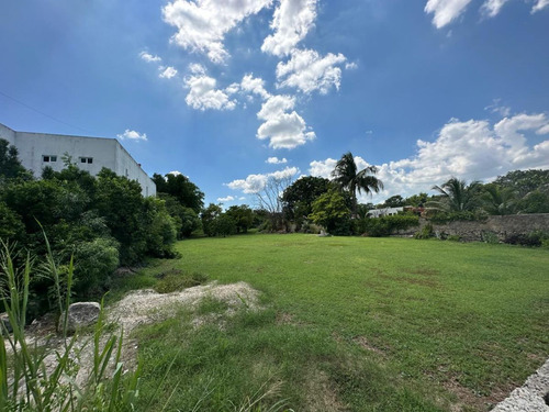 Terreno En Venta En Cholul Ubicado A Tres Minutos De Periferico