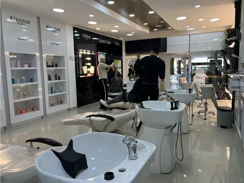 Se Arrienda Local-negocio Salón De Belleza En Santa Ana
