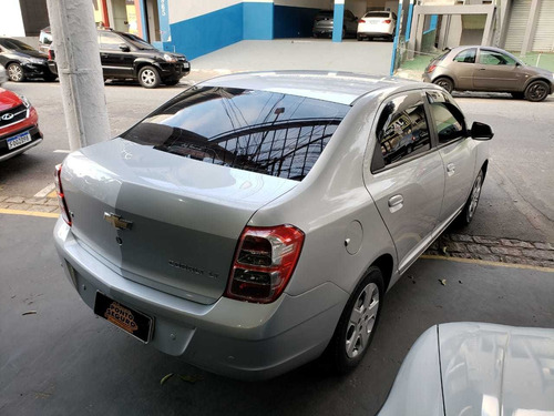 Imagem 5 de 14 de Chevrolet Cobalt 2015 1.8 Lt 4p