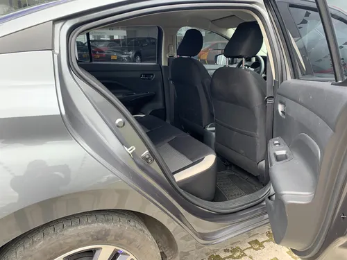 Nissan Versa 1.6 Advance