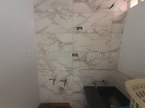 Imagen 10 de 19 de Julio Latouche Rentahouse Carabobo Vende Casa Los Guayabitos 22-21596 Jj33
