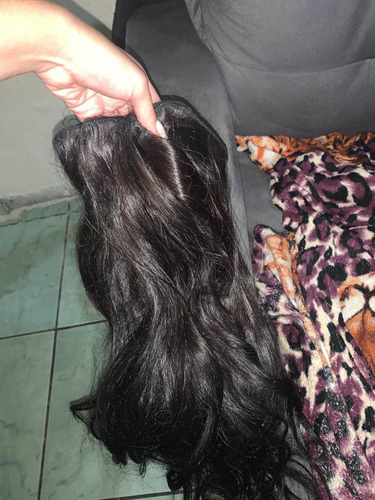 Imagem 1 de 3 de Vendo Cabelo