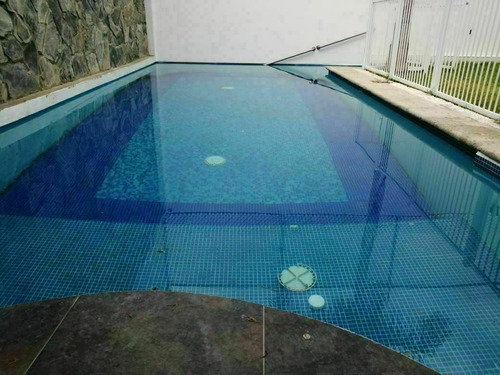 Imagen 3 de 29 de Luxury Casa En Cumbres Del Lago, Alberca Propia, Jardín, 4 R