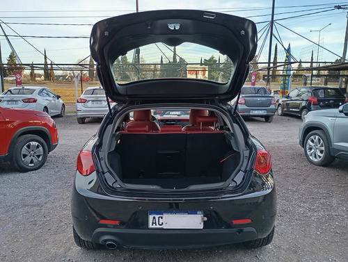 Alfa Romeo Giulietta 1.4 Distinctive 170cv At