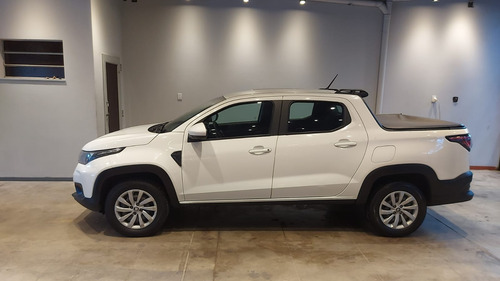 Fiat Strada 1.4 8v Freedom Cd