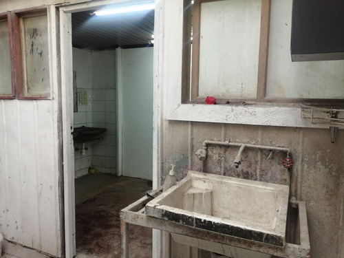 Arriendo Local Amplio Con Oficina Y Bodega