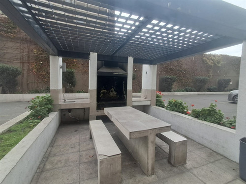 Departamento En Venta De 2 Dorm. En Estación Central