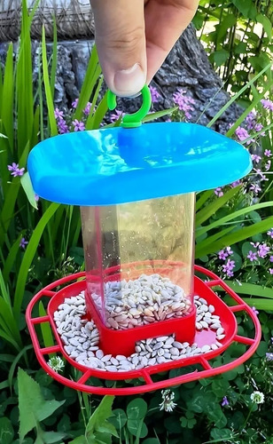 Imagen 4 de 4 de Comedero Colgante Para Pajaros Aves Jardin Resistente 15 Cm