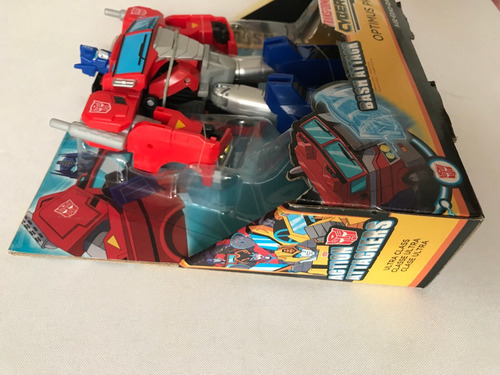 Optimus Prime Transformers Cyberverse Bash Attack 7.5 Pulgad (Usado)