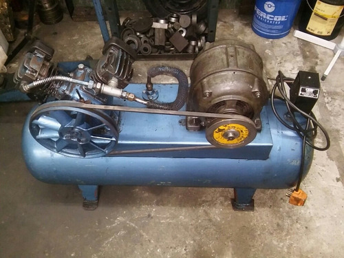 Compresor Bicilindrico 150 Libras 2,2 Hp Usado.