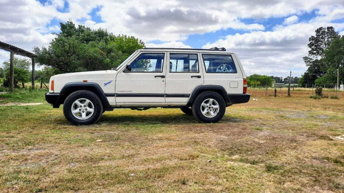 Jeep Cherokee 4.0 Sport 1998