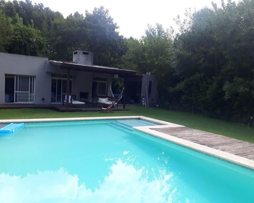 Barrio San Juan Casa 4 Amb. Con Gran Parque Y Piscina