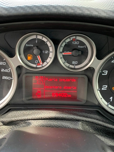 Imagen 10 de 15 de Alfa Romeo Mito 2018 1.4 Veloce Mt