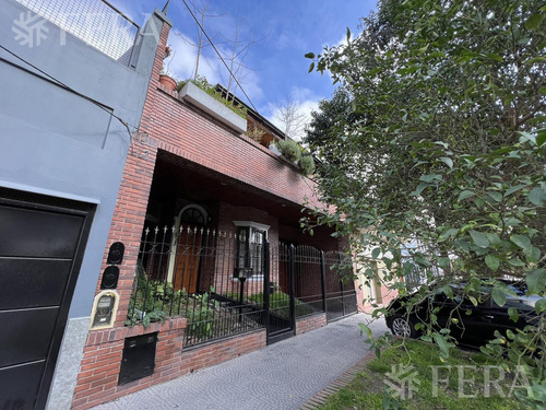 Venta Casa 4 Ambientes Con Cochera En Wilde (31882)