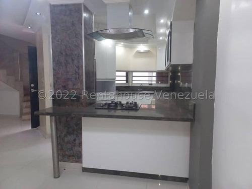 Imagen 13 de 30 de Townhouse En Venta De Concepto Abierto Moderno Con Exclusivas Areas Sociales Piscina Caminerias Y Parques Infantiles Cocina Con Tope De Granito Totalmente Equipada El Rincon Naguanagua