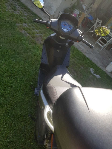 Kymco Agility 200i