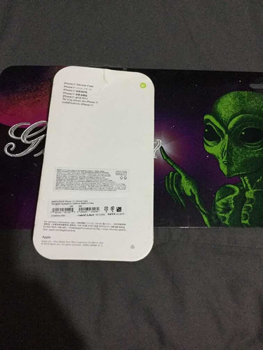 Funda Iphone 11 Silicon Protector Carcasa Case Apple Oficial (Usado)