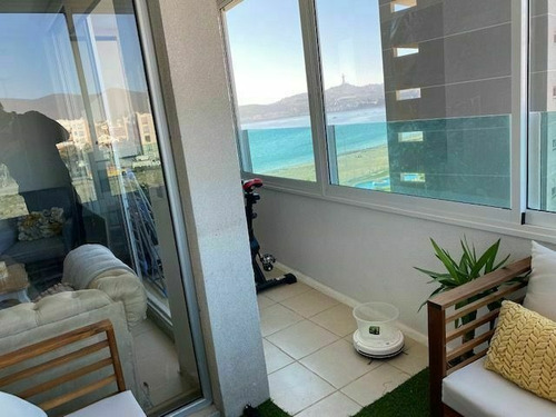 Lindo Departamento Primera Línea La Herradura