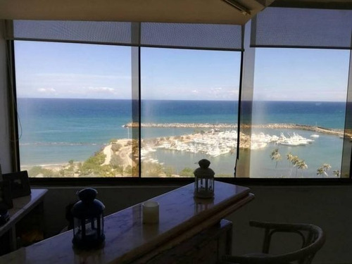 Imagen 2 de 13 de Mls #22-21802 Se Vende Bello Apto En Playa Grande Fibr 0414 3111247
