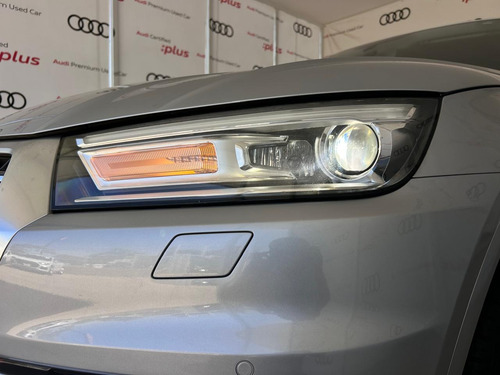 Audi Q5 2.0 L T Select Dsg