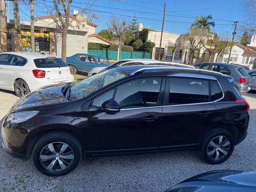 Imagen 4 de 14 de Peugeot 2008 2017 1.6 Feline