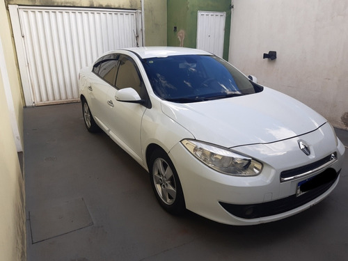 Renault Fluence 2013 2.0 Dynamique X-tronic Hi-flex 4p
