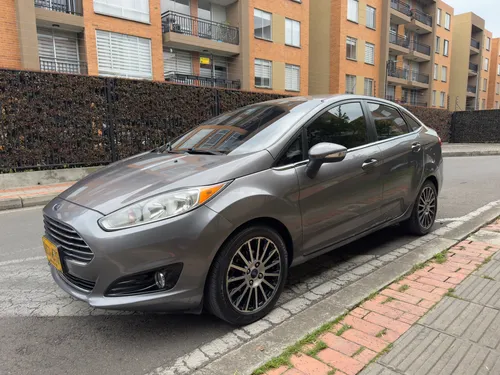 Ford Fiesta 1.6 Titanium At