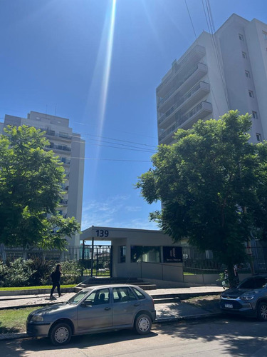 Departamento - Centro (moreno)