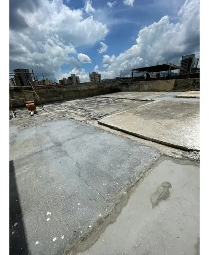 Venta De Galpón En Sarria (m.e)