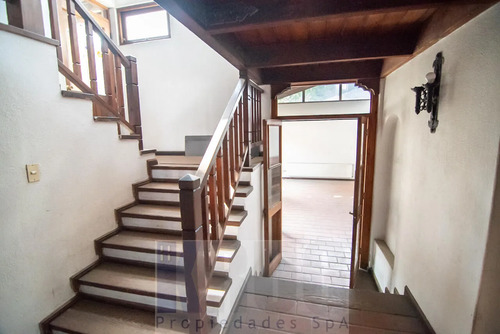 Venta Propiedad De Uso Mixto En Vitacura