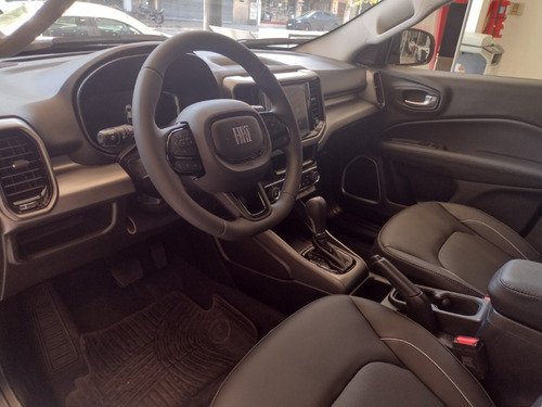 Imagen 3 de 25 de Fiat Toro
