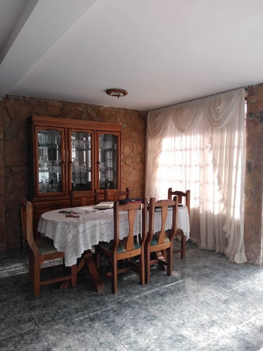 Imagen 7 de 14 de Casa 500m2 Urb Valle Alto Los Teques