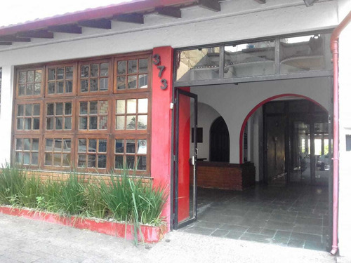 Dentro Da Cidade, Espaço Aberto/coberto P/ Festas E Eventos