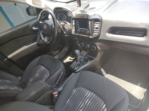 Fiat Toro 2.4 16v Freedom Flex 4x2 Aut. 4p