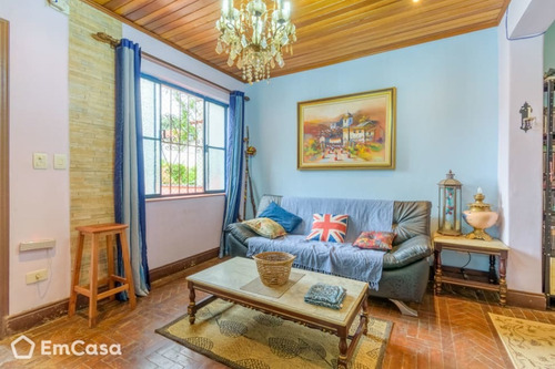 Imagem 1 de 10 de Casa À Venda Em São Paulo - 21859