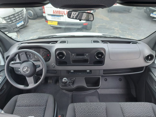Imagem 13 de 14 de Van Sprinter 516 2020 0km 18 Lugares Executiva Extra Longa
