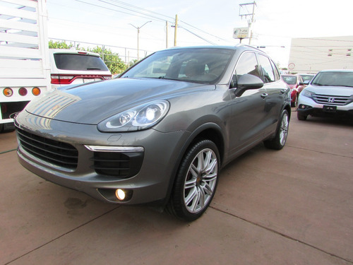 Imagen 1 de 15 de Porsche Cayenne 2016