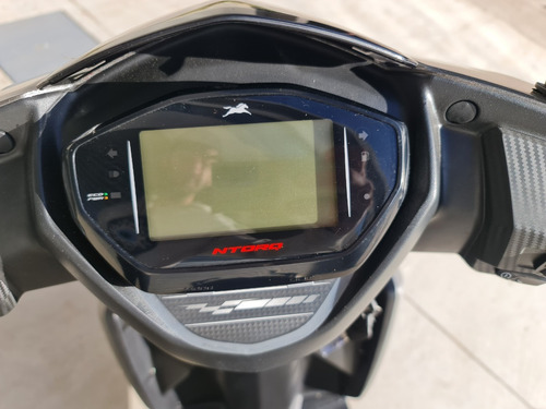 Imagen 14 de 15 de Beta Scooter Tvs Ntorq Precio Cuidado